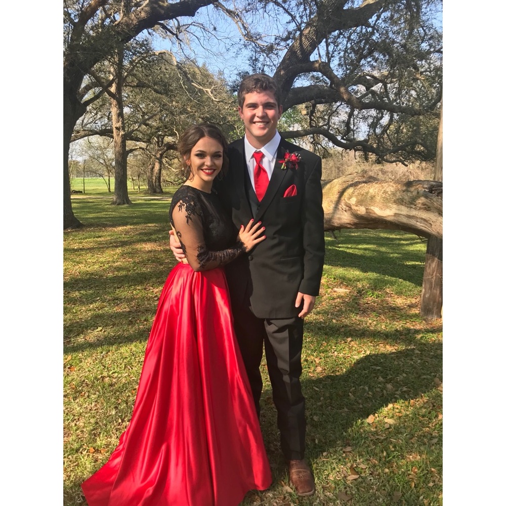 Sherri hill prom dress